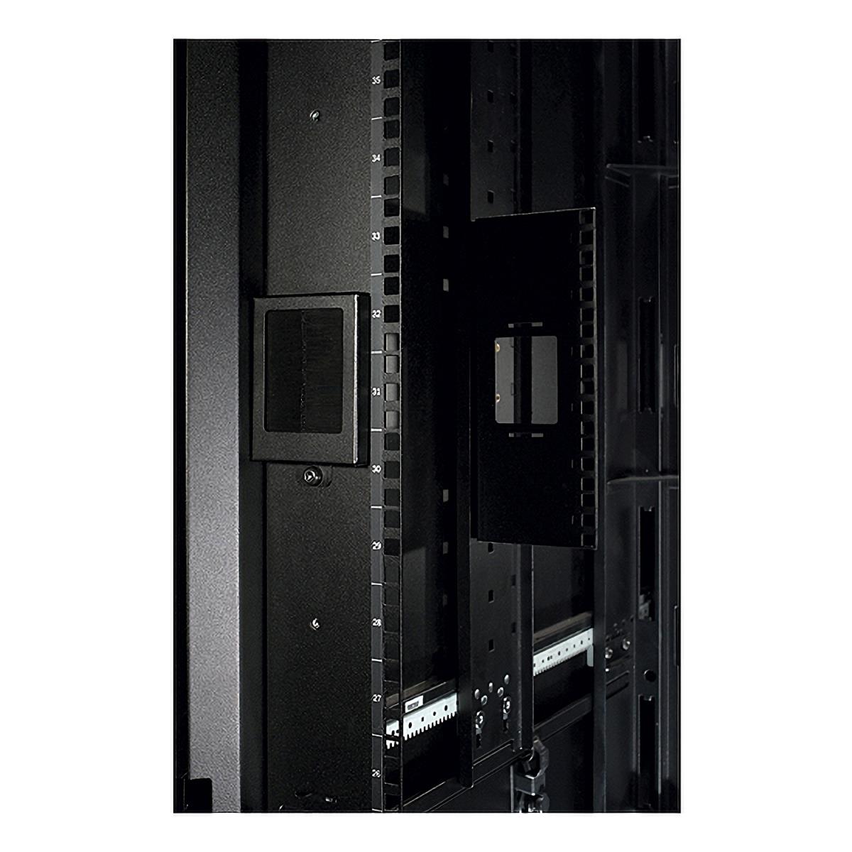 Netshelter Sx 750mm Mounting Rail Brush StrIPS
