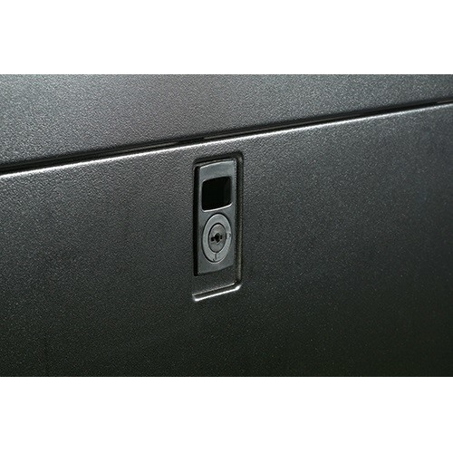 Netshelter Sx 42u 750mm Wide X 1070mm Deep Networking Enclosure With Sides