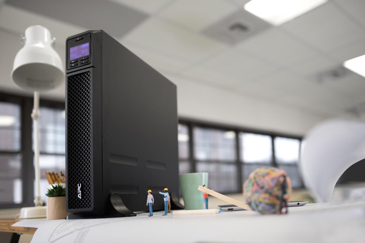 Smart-UPS SRT 3000VA 230V