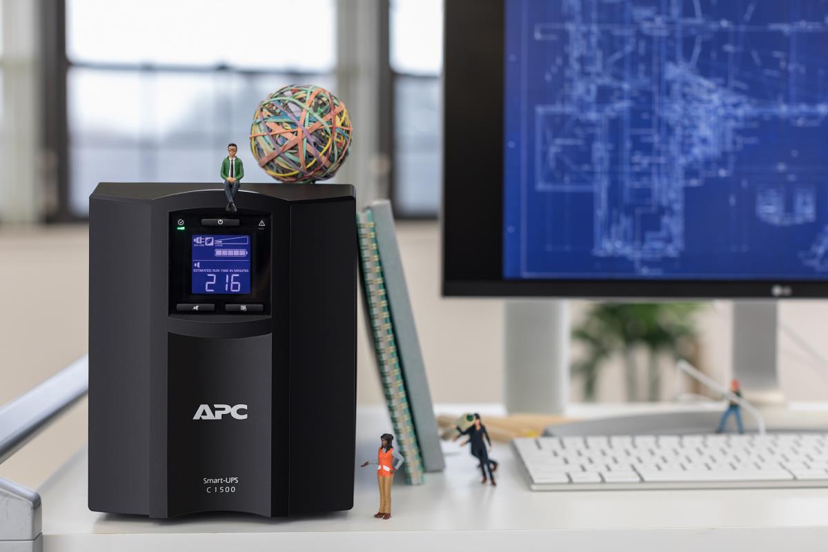 Smart-UPS C 1500VA LCD 230V with SmartConnect