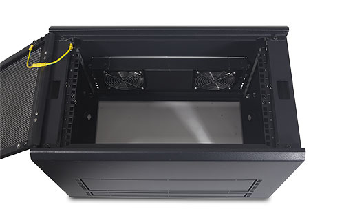 NetShelter WX Fan Module