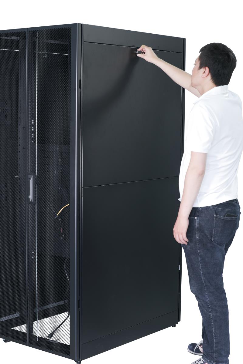 Easy Rack 600mm/42U/800mm with Roof, Side Panel,Castors,Feet and 4 Brackets, No Bottom, Black