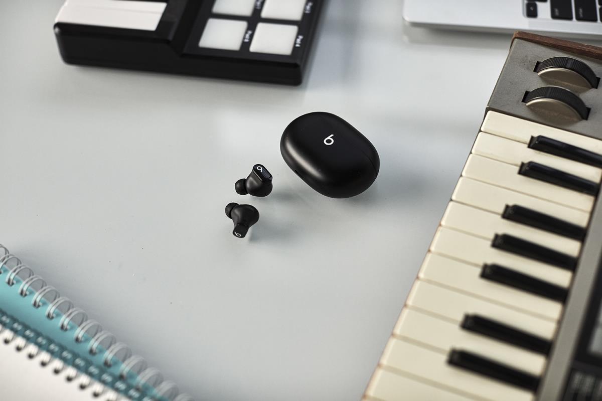 Beats Studio Buds - True Wireless Noise Cancelling Earphones - Black