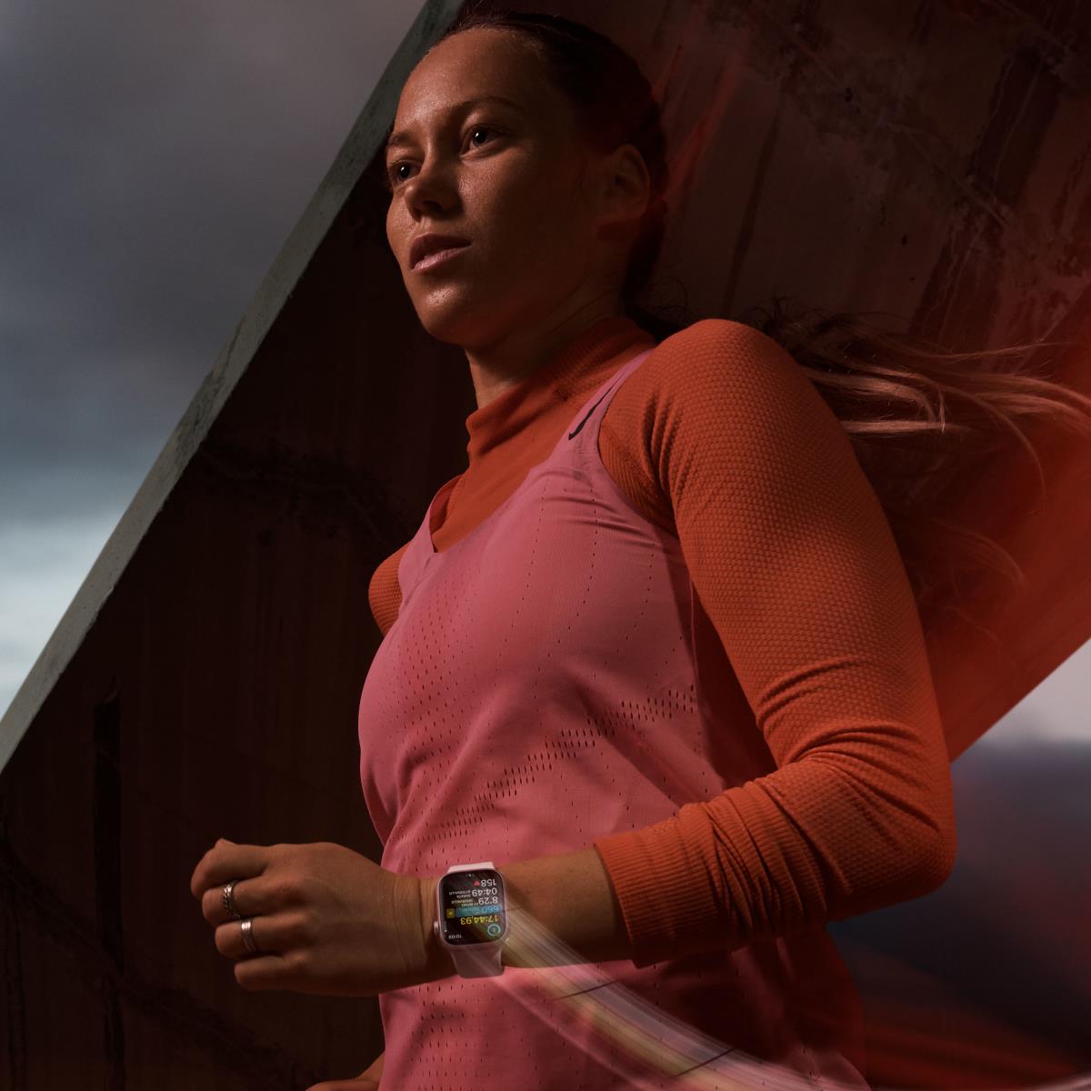 Watch Series 9 Gps + Cellular 41mm Pink Aluminium Case With Light Pink Sport Loop