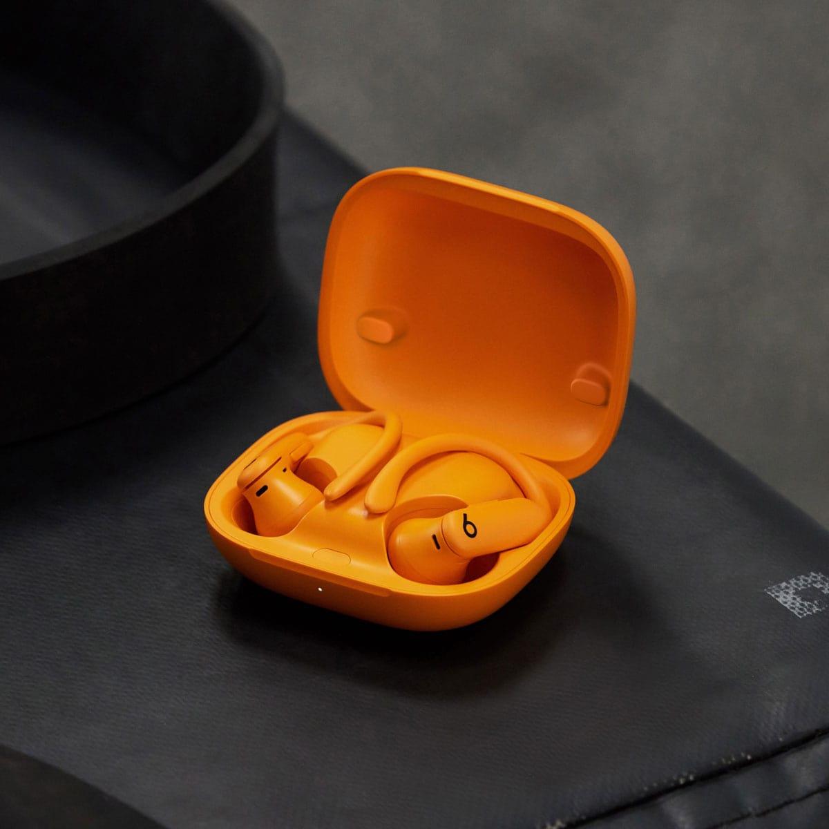 Beats Powerbeats Pro 2 - High-performance Earbuds - Electric Orange (MX743ZM/A)