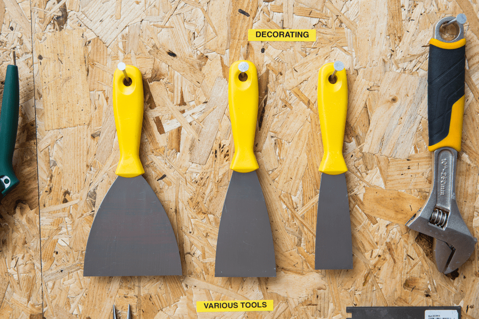 Tape 12mm Black On Yellow Strong Adhesive (tze-s631)