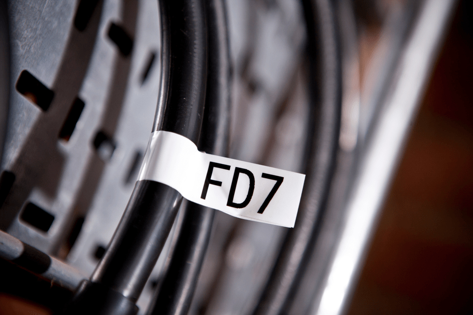 Flexible Tape 24mm Black On White (tze-fx251)