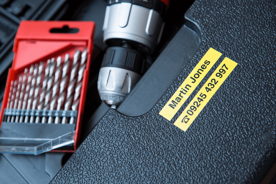 Tape 9mm Black On Yellow Strong Adhesive (tze-s621)