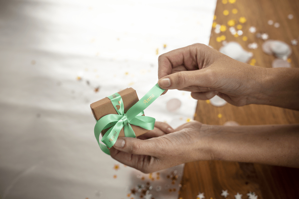 Tape Tzerm34 12mm Gold On Mint Green Satin Ribbon
