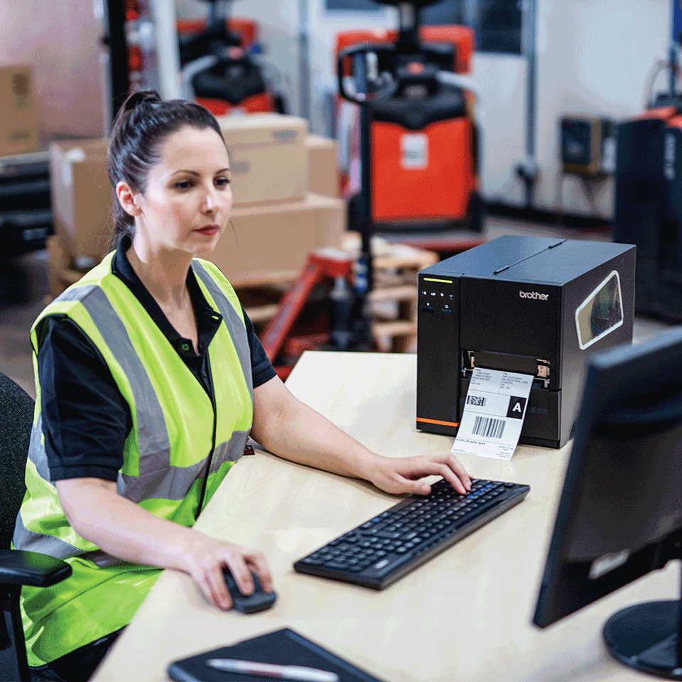 Tj-4520tn - Industrial Label Printer - Thermal Transfer - 104mm - USB / Serial / Lan - 300dpi