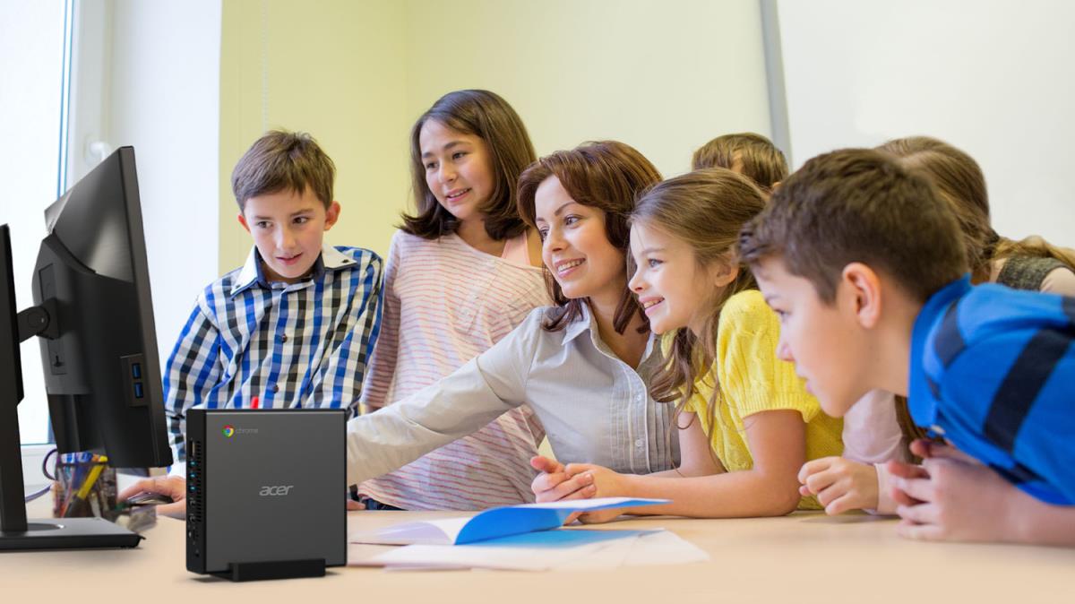 Chromebox Cxi4 I1404 - 5205u - 4GB Ram - 32GB Emmc- Chrome Os - No Keyboard - No Mouse