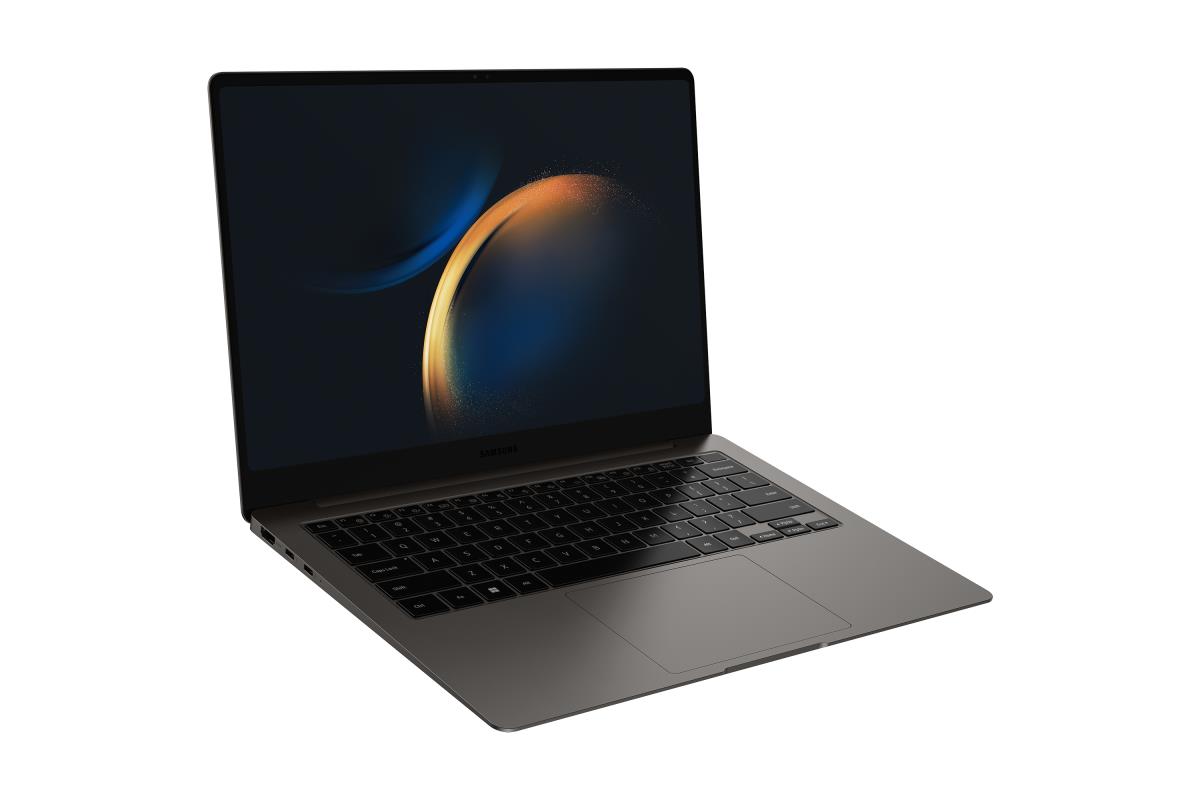 Galaxy Book 3 Pro  - 14in - i7 - 16GB 512GB SSD - Intel Iris Xe  - Win 11 Home