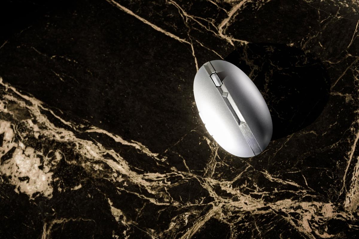 Wireless Rechargeable Mouse - Spectre 700 - Silver