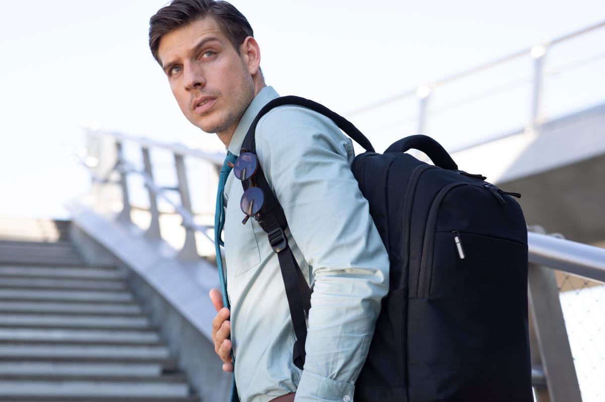 Renew Business - 17.3in Notebook Backpack
