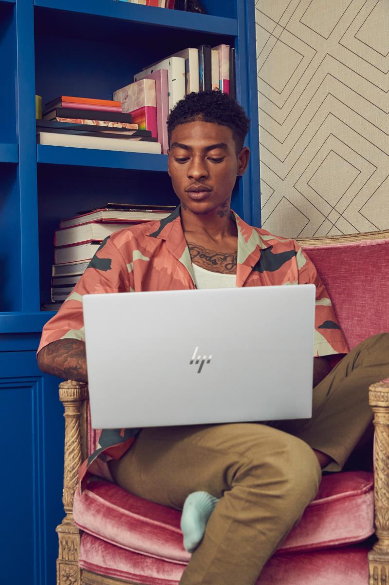 ENVY 15-ep1395nd - 15.6in - i9 11900H - 32GB RAM - 2TB SSD - RTX 3060 6GB - Win11 Home - Qwerty US/Int''l