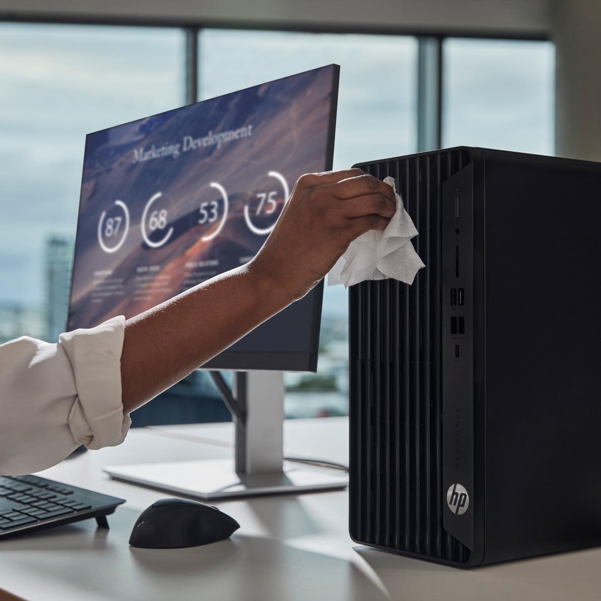 Pro Tower 400 G9 - i7 14700 - 16GB RAM - 512GB SSD - Win11 Pro - Qwerty US/Int''l