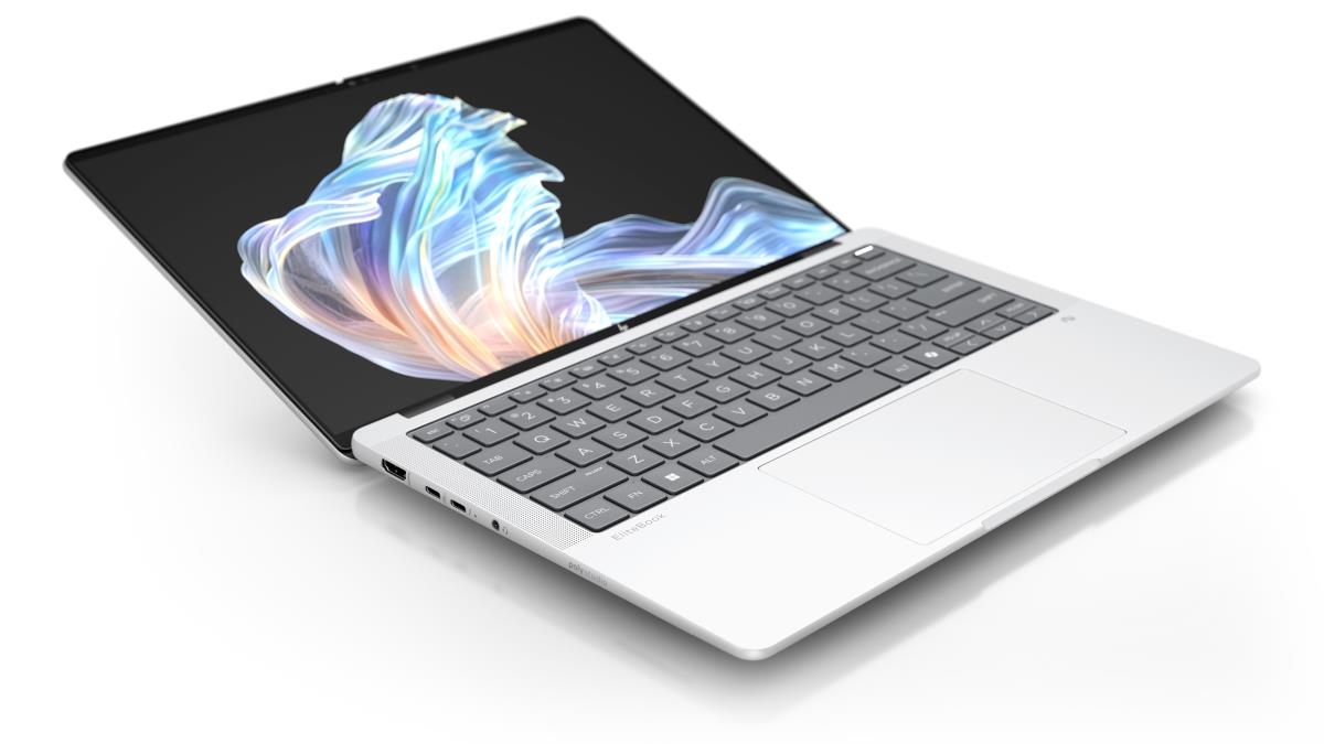 EliteBook X G1a AI - 14in OLED Touchscreen - AI 9 HX 375 - 32GB RAM - 1TB SSD - Win11 Pro - Qwerty US/Int'l