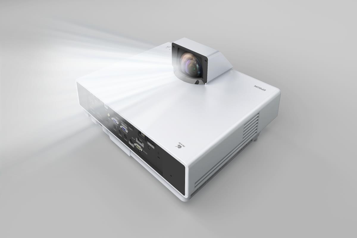 Eb-800f - Projector - 3LCD - 5000 Lm  - Full Hd - Wi-Fi / USB / Vga