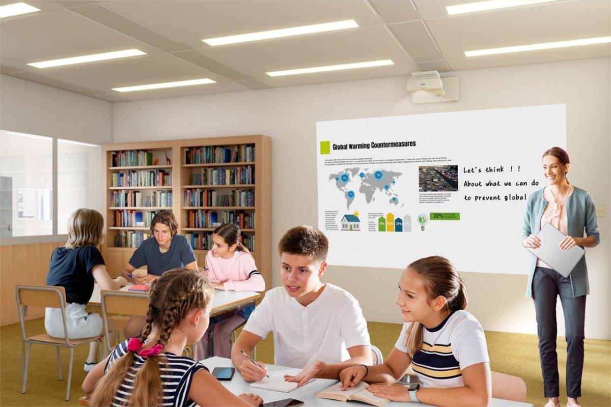 Eb-770fi - Projector - 3LCD - 4100 Lm - Full Hd - USB / Wi-Fi