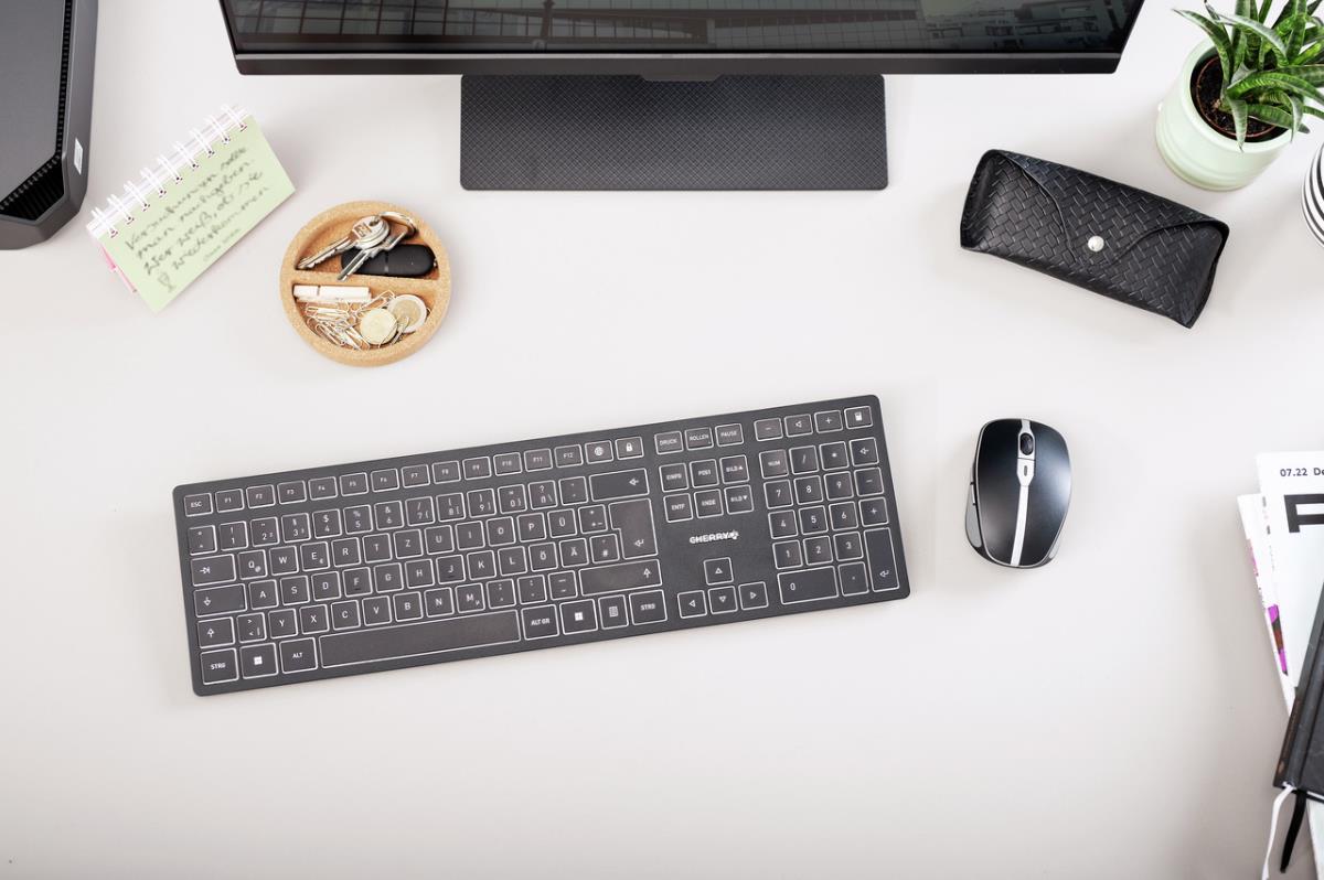KW 9100 SLIM Rechargeable Keyboard - Wireless or Bluetooth - Black - Qwertzu Swiss