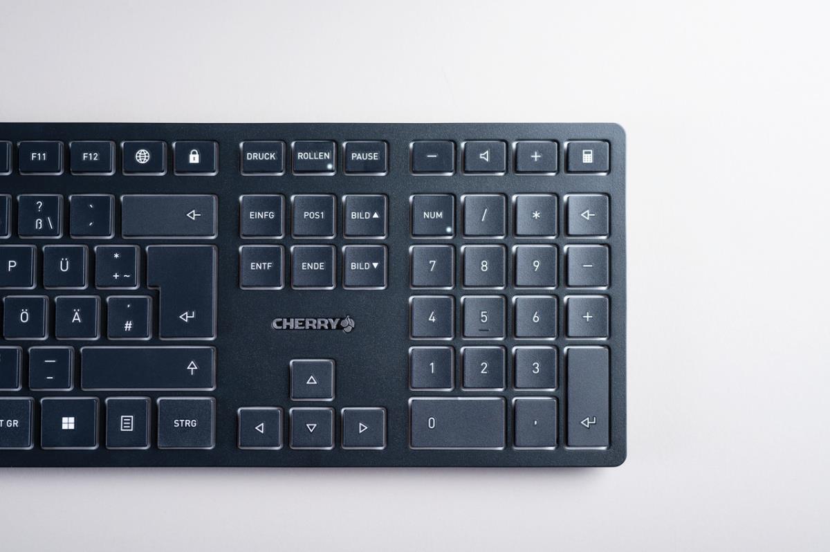 KW 9100 SLIM Rechargeable Keyboard - Wireless or Bluetooth - Black - Qwertzu Swiss