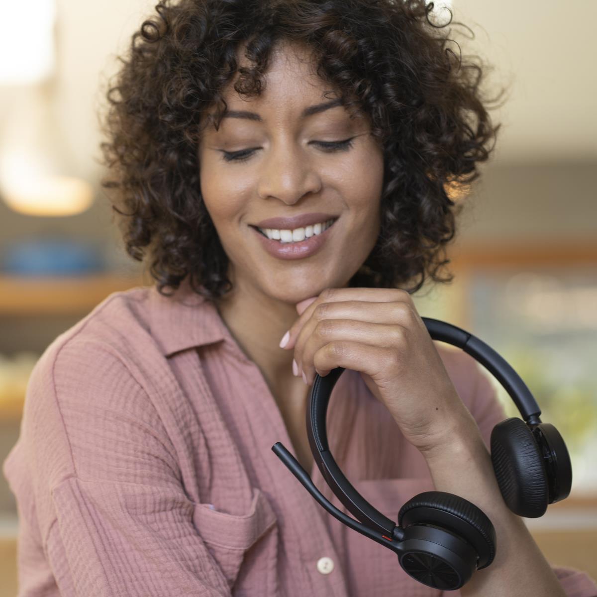 Headset Voyager 4320 Uc - Stereo - USB-a Bluetooth Without Charge Stand