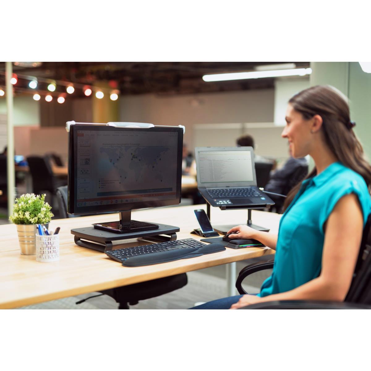Monitor Stand Plus With Smartfit System