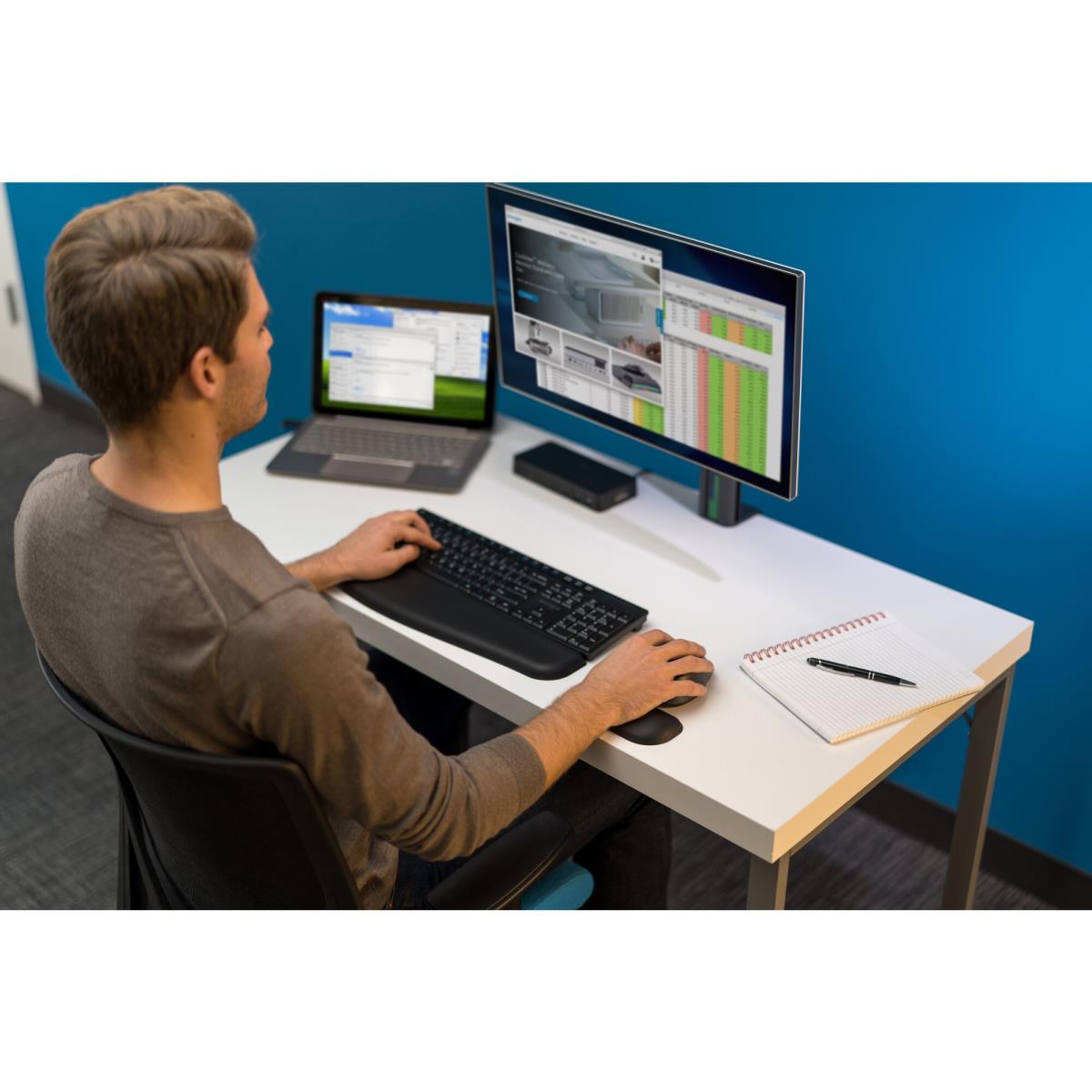 Pro Fit Full Sized Wireless Mouse