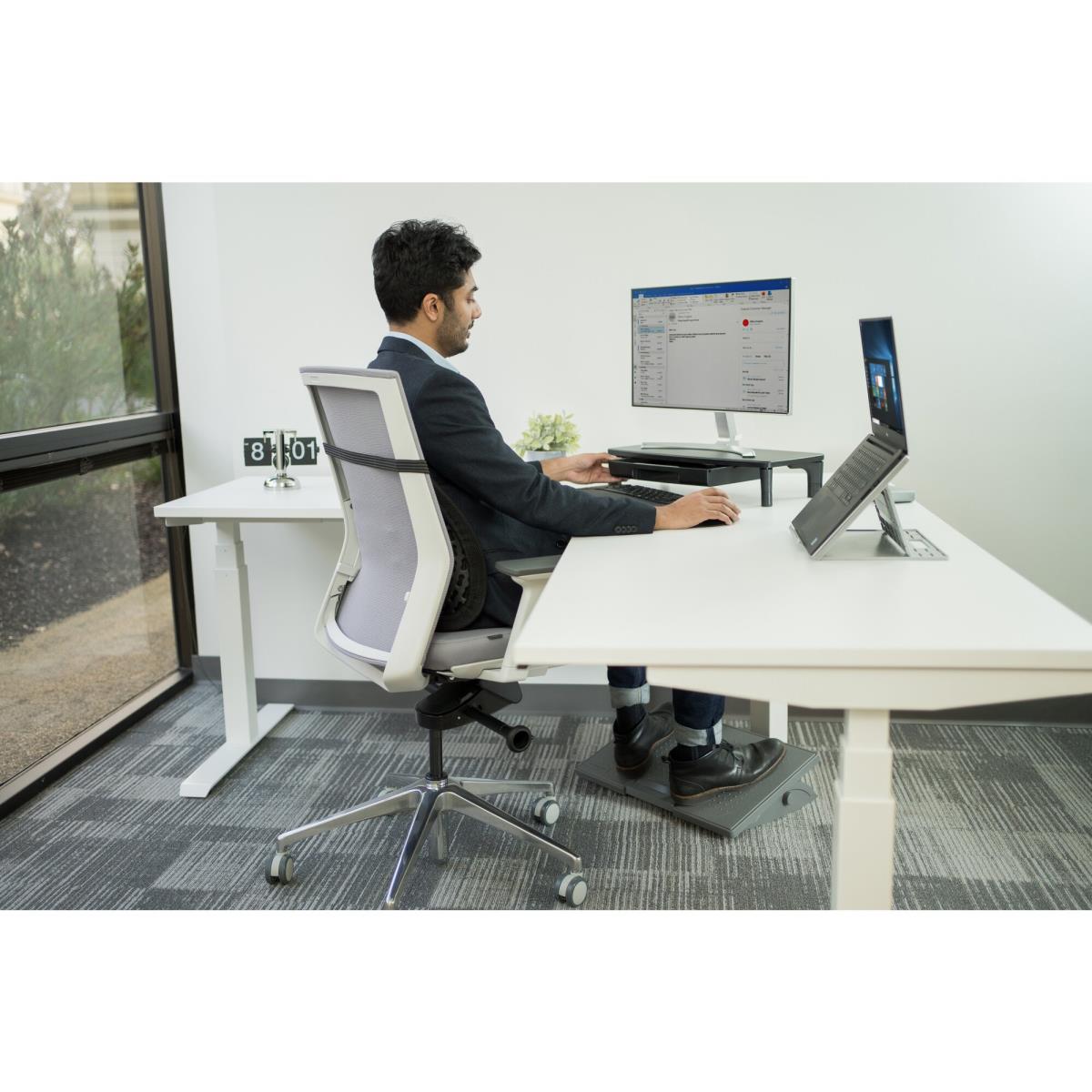 Conform Back Rest With Smartfit System