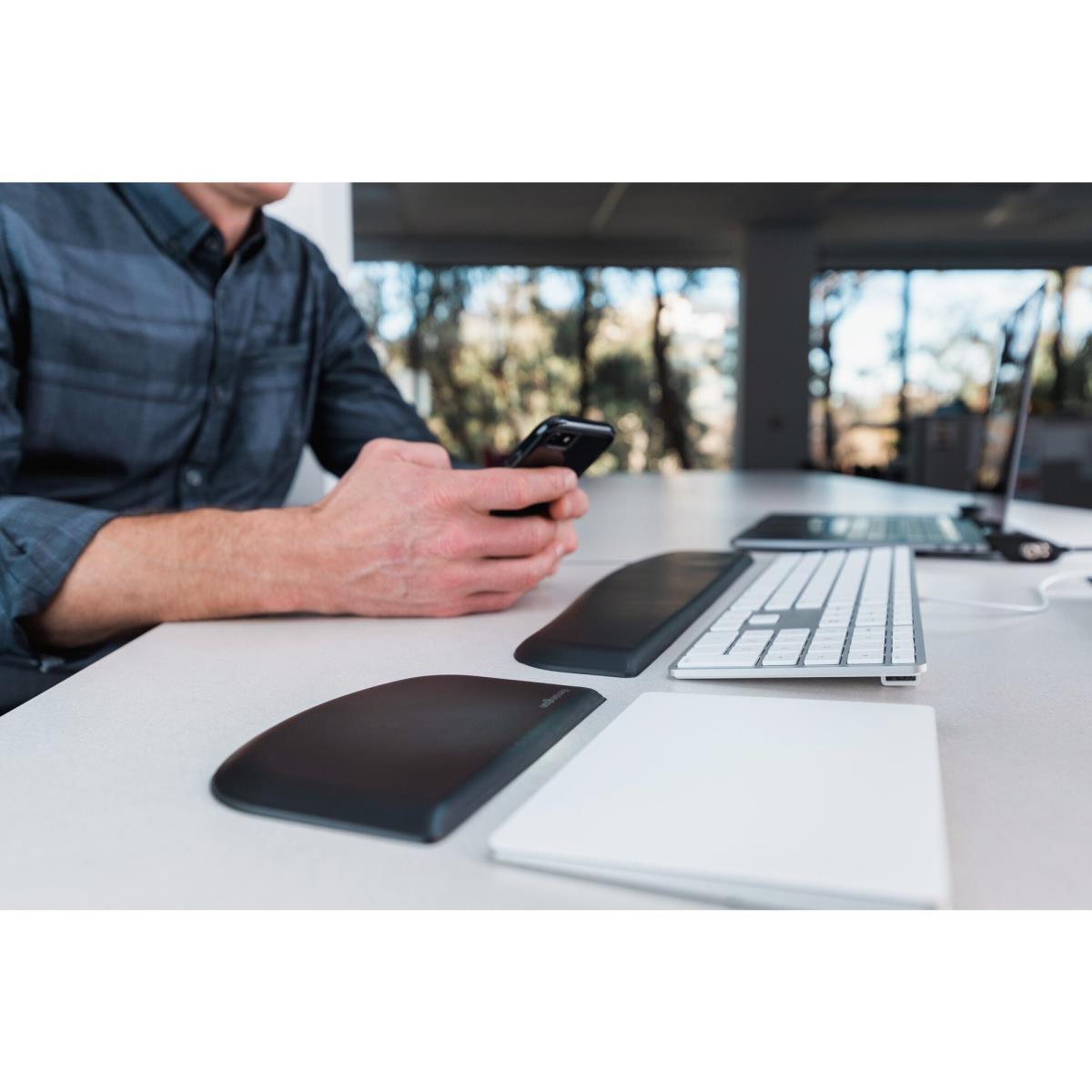 Ergosoft Wrist Rest For Slim Keyboards