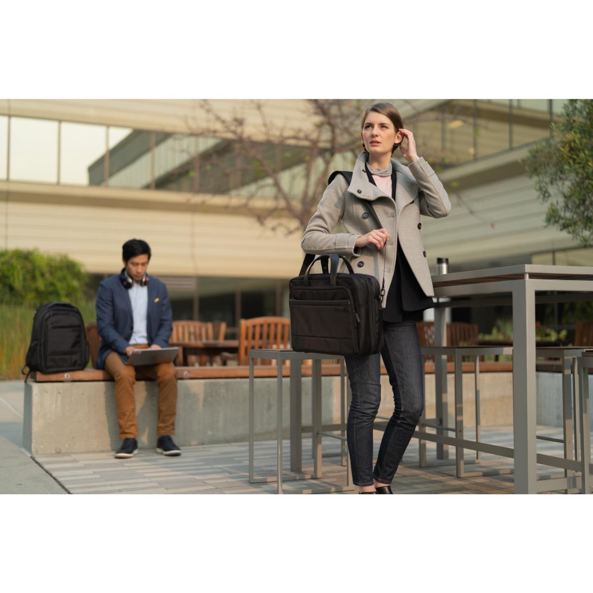 Contour 2.0 Business Laptop Briefcase 15.6in - Black