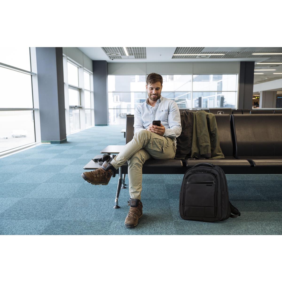 Contour 2.0 Pro - Notebook Carrying Backpack - 17in