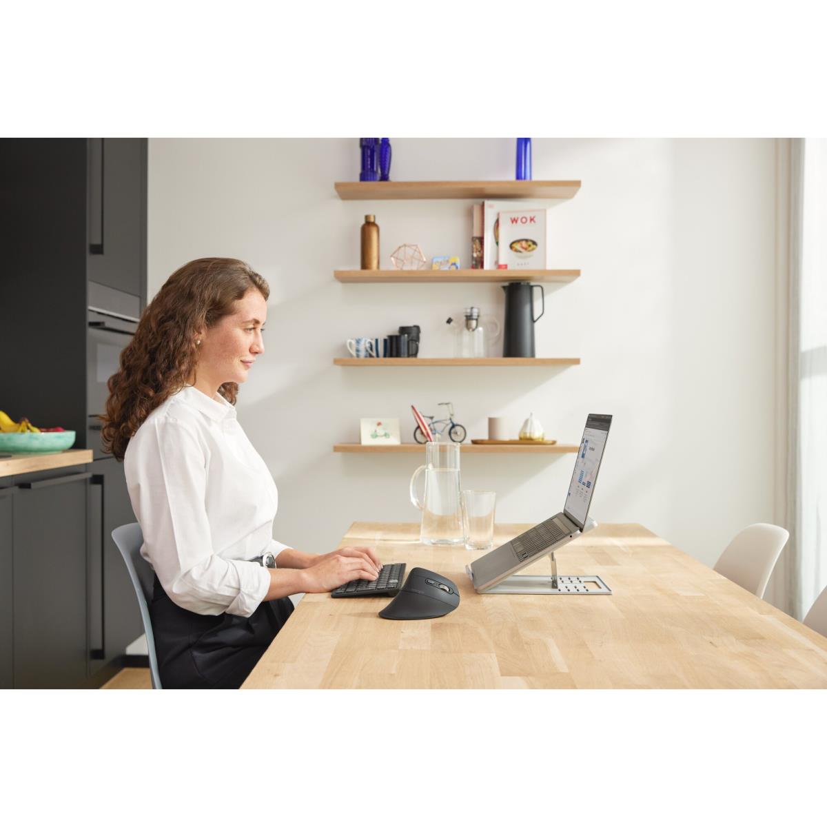 SmartFit Easy Riser Go Ergonomic RiserCooling Stand - Up to 17in Laptops
