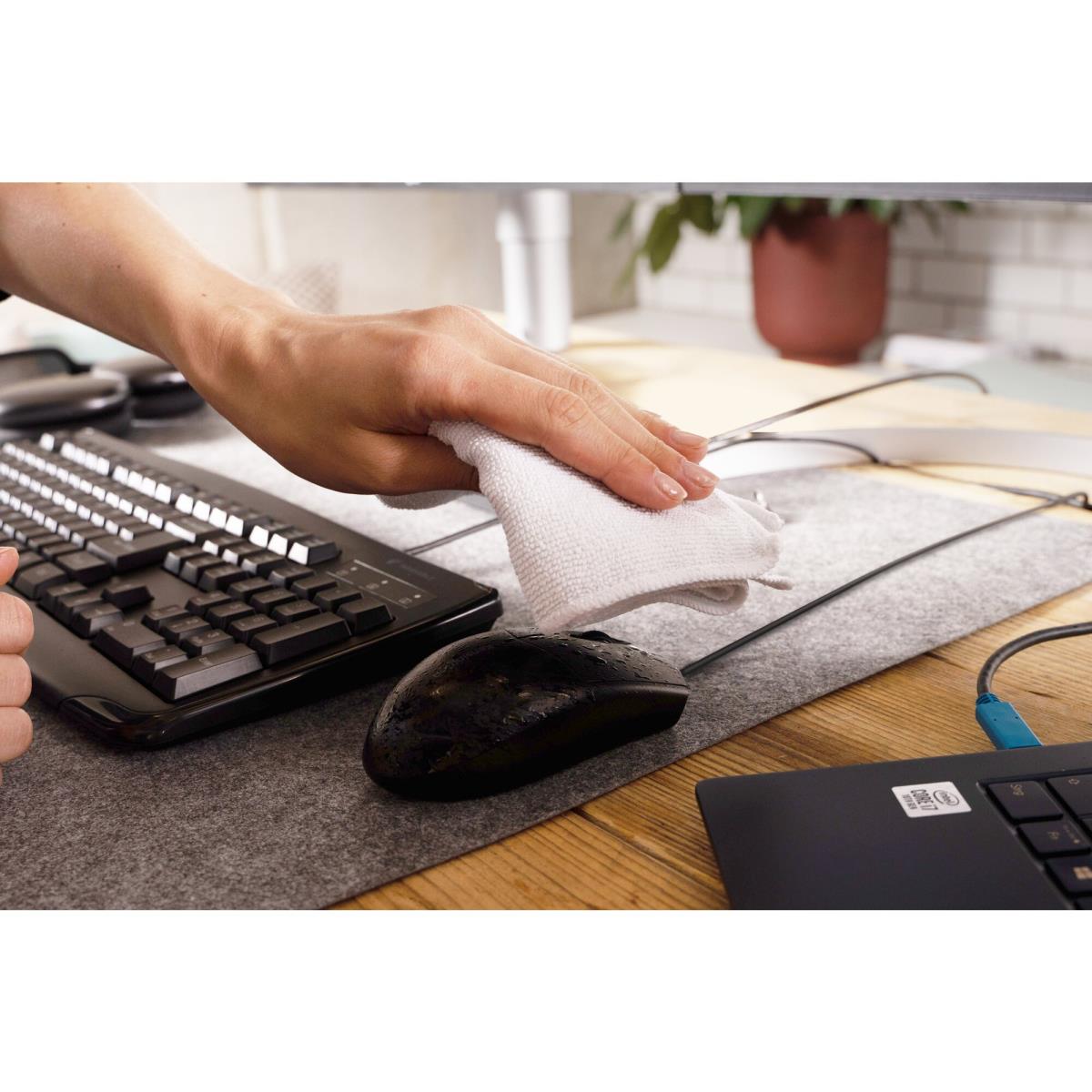 Pro Fit Wired Washable Mouse USB