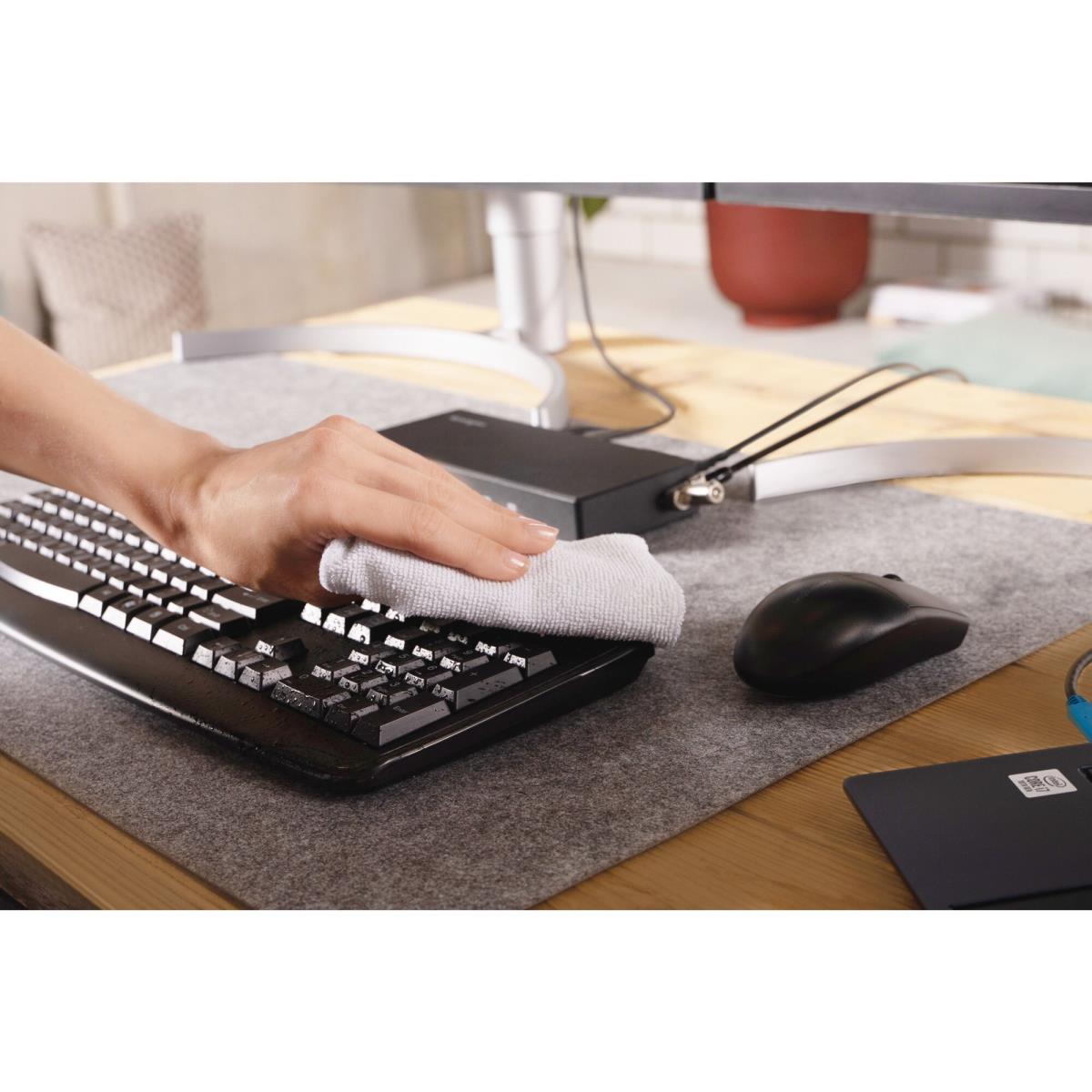 Pro Fit Wired Washable Mouse USB