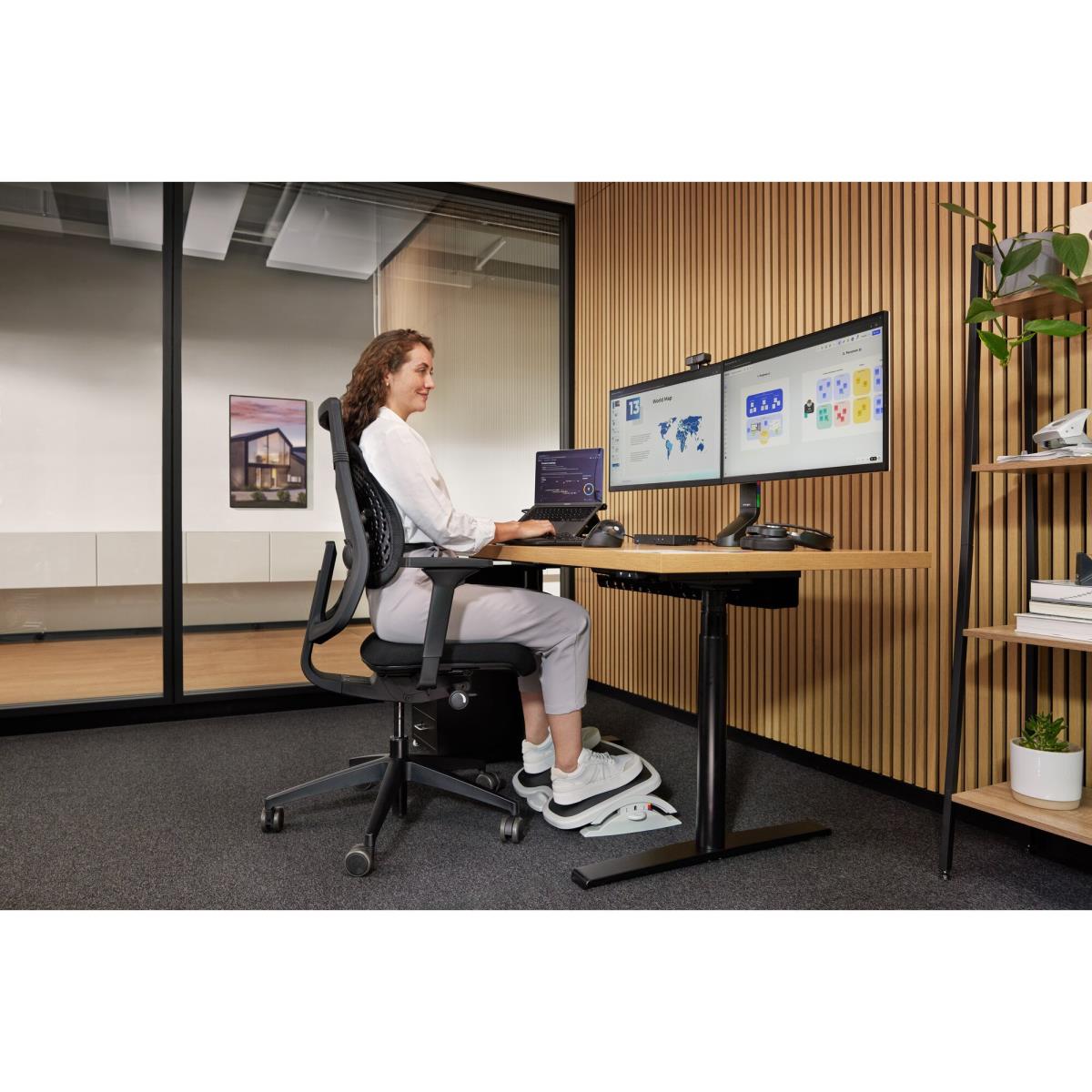 Rechargeable Keyboard - Pro Fit Ergo KB675 EQ TKL - Qwerty Spanish
