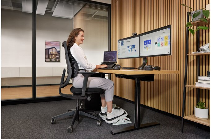 Rechargeable Keyboard - Pro Fit Ergo KB675 EQ TKL - Qwerty UK