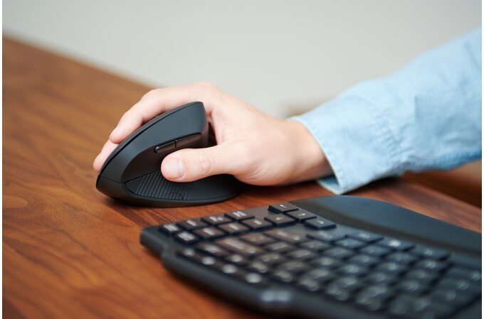 Rechargeable Keyboard - Pro Fit Ergo KB675 EQ TKL - Qwerty UK