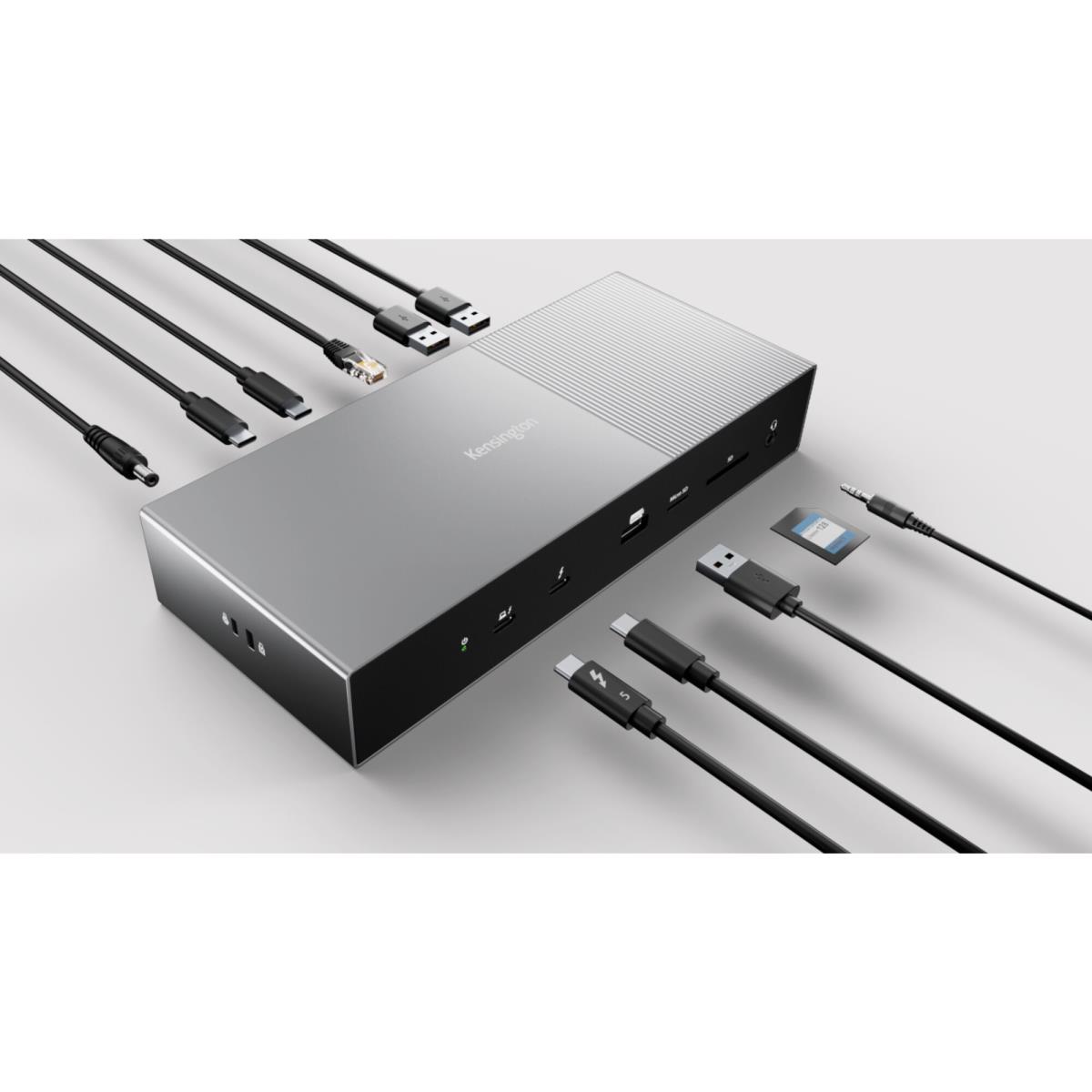 SD5000T5 EQ Thunderbolt 5 Triple 4K Docking Station with 140W PD - Windows/macOS