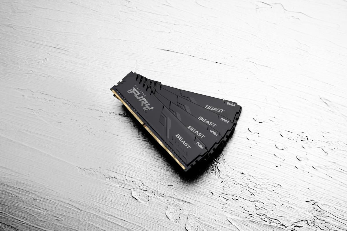 32GB Ddr4 3600MHz Cl17 DIMM (kit Of 4) Fury Beast Black