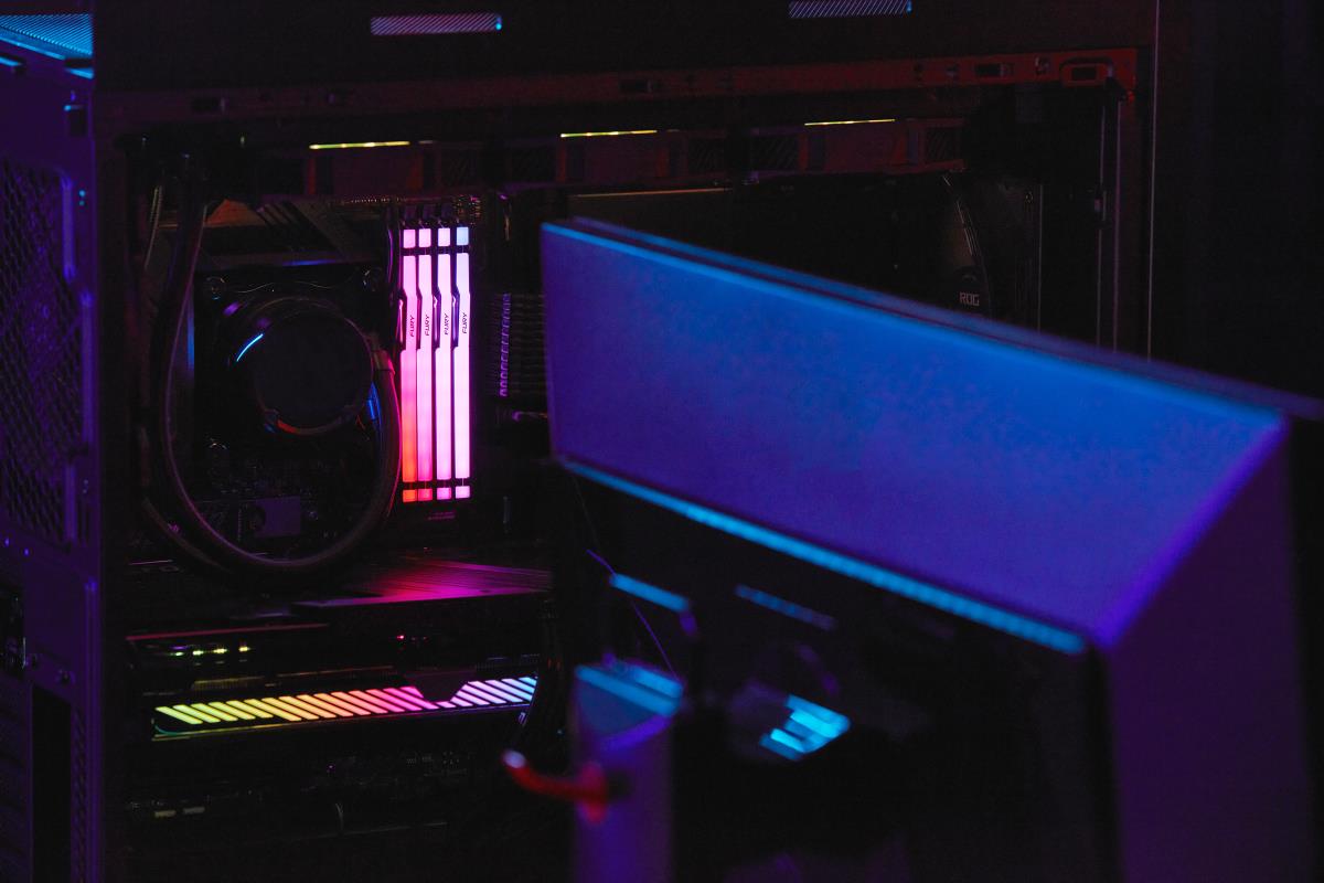 64GB Ddr5-5600mt/s Cl36 DIMM (kit Of 2) Fury Beast RGB Expo