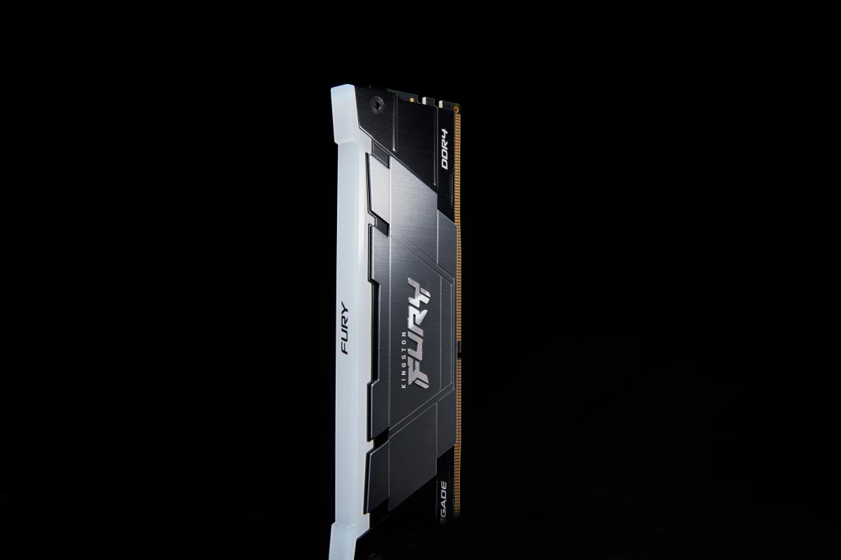 16GB Ddr4 3600mt/s Cl16 DIMM 1gx8 Fury Renegade Rgb