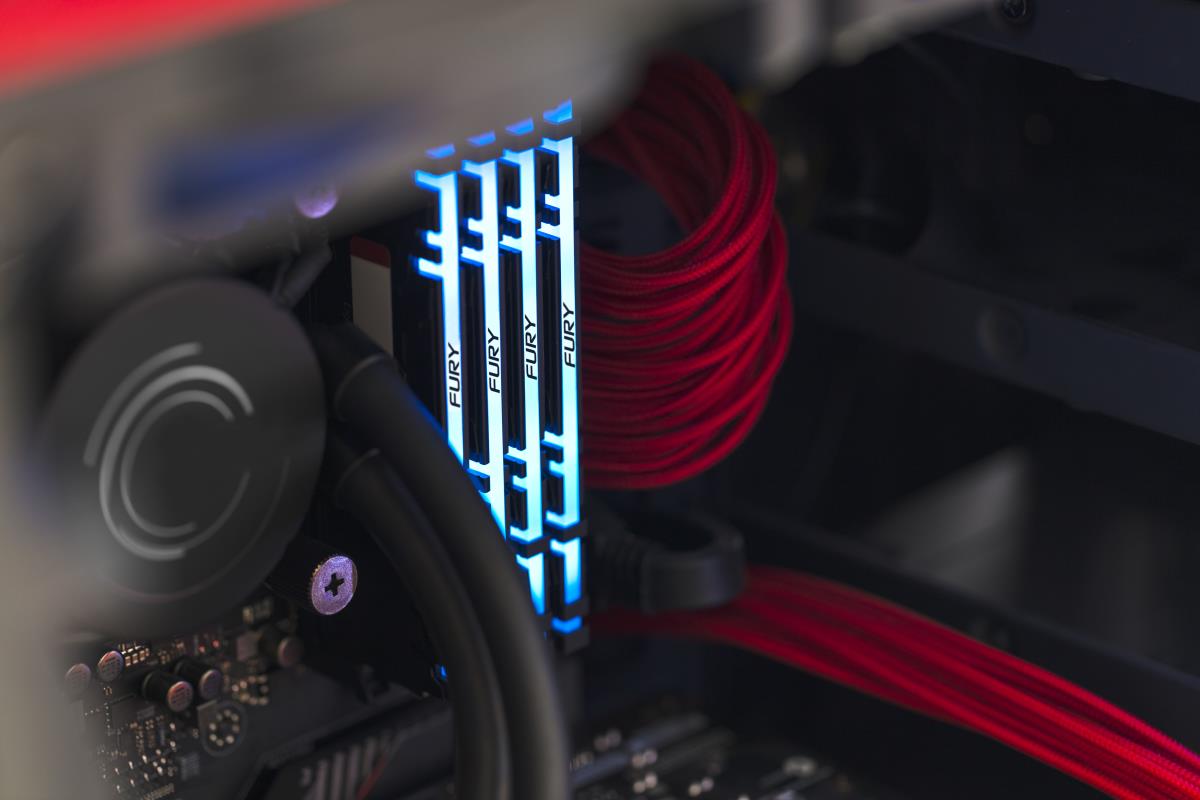 32GB Ddr4 3200mt/s Cl16 DIMM (kit Of4) Fury Renegade Rgb