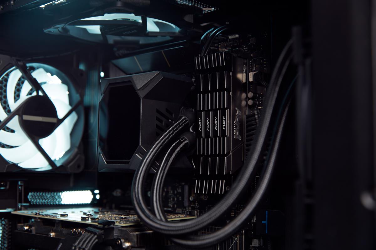 16GB Ddr4 4000mt/s Cl19 DIMM 1gx8 Fury Renegade Black