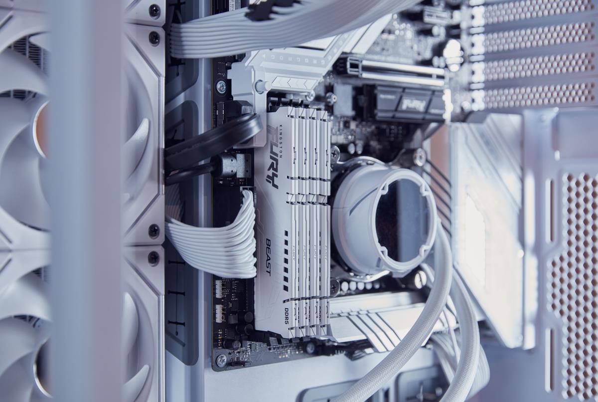 64GB Ddr5 6000mt/s Cl30 DIMM Kit Of 2 Fury Beast White Xmp