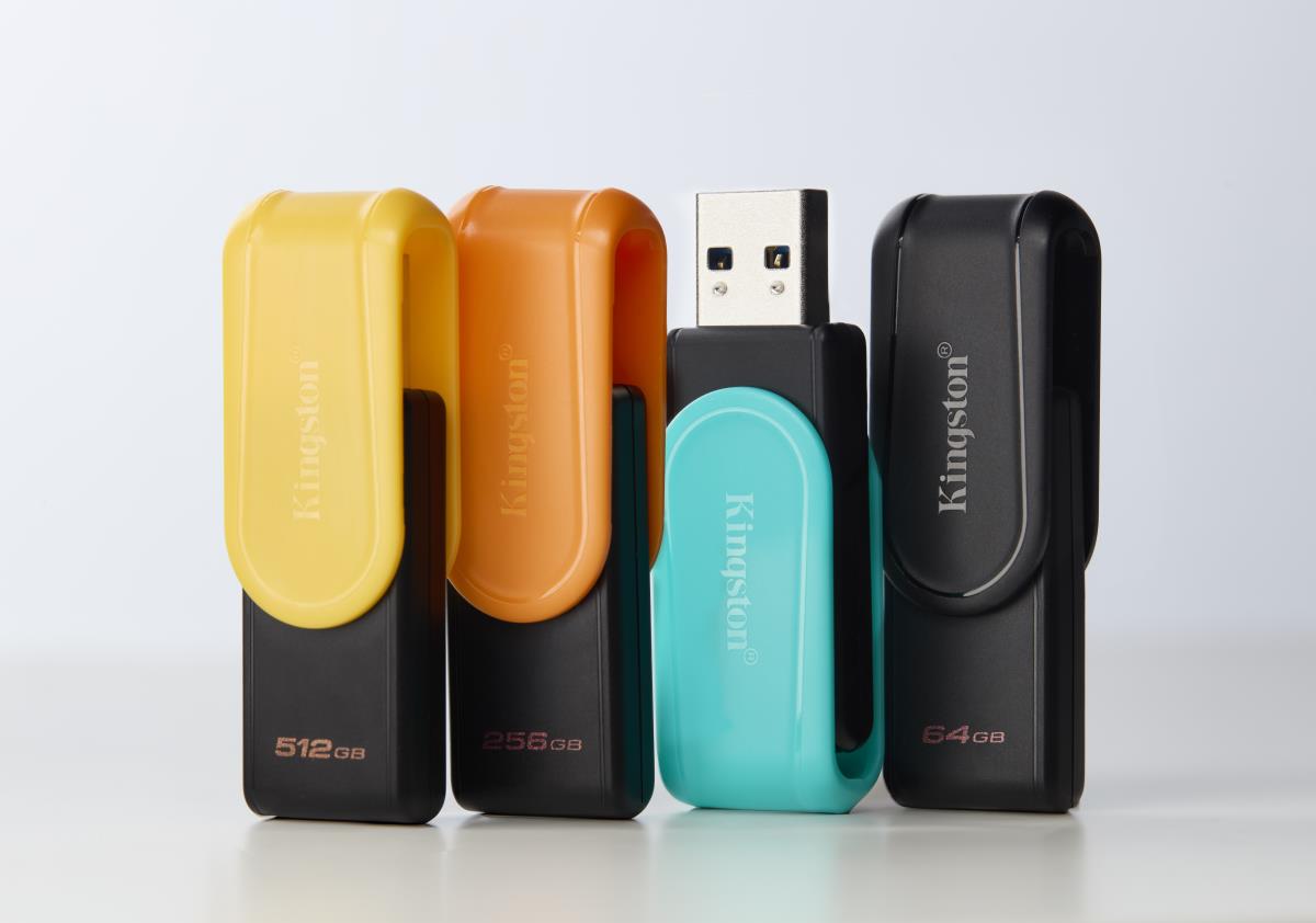 Datatraveler Exodia S - 64GB USB Stick - USB 3.2 - Black / Black