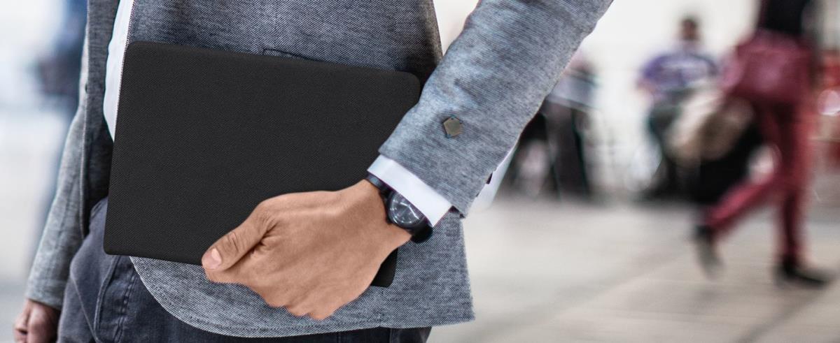 Slim Folio For iPad Keyboard Case With Bluetooth Black - Qwerty Espanol