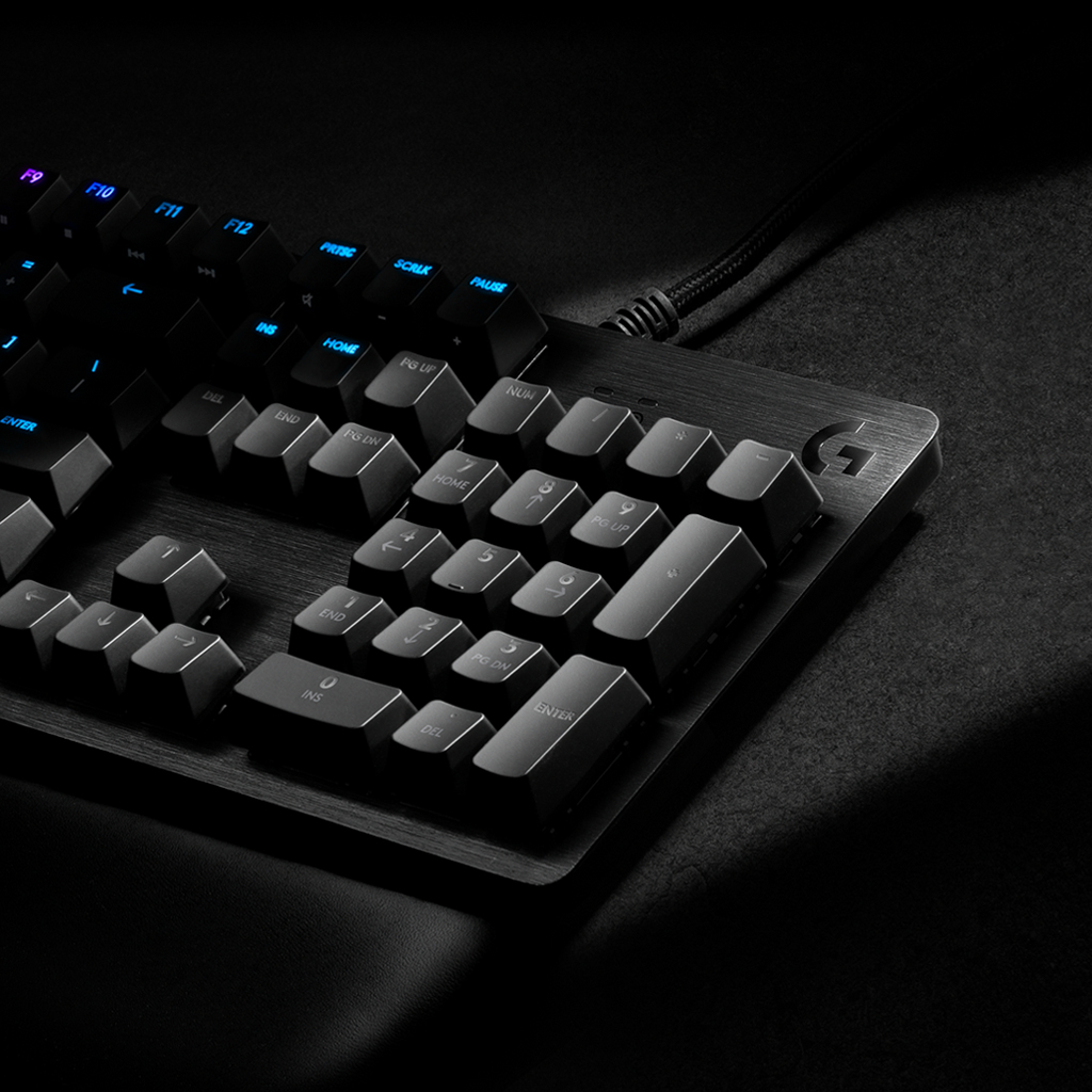 G513 Carbon RGB Mechanical Gaming Keyboard Gx Brown Tactile - Qwertzu Swiss-Lux