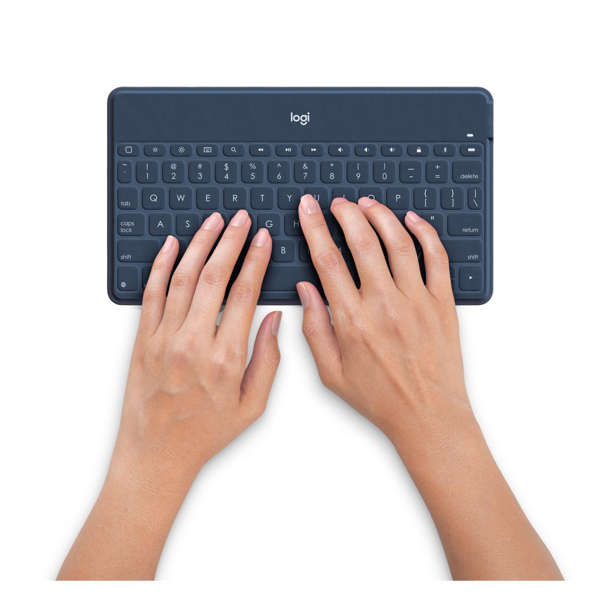 Keys-to-go Bluetooth Keyboard For Apple iPad/iPhone/tv - Classic Blue Qwertz Swiss