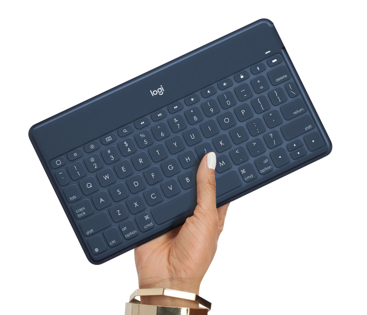 Keys-to-go Bluetooth Keyboard For Apple iPad/iPhone/TV - Classic Blue Qwerty Pan Nordic